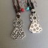 Collar Virgen Pilar rosas-estrellas